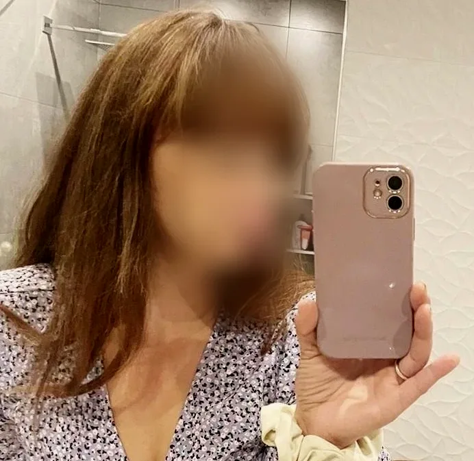 Saoirse, 34